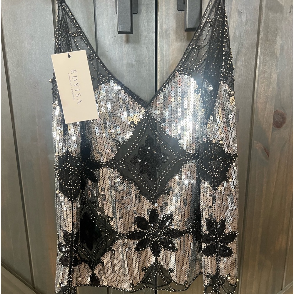 Gorgeous Sequin Embellished Top from Edyisa. NWT O/S